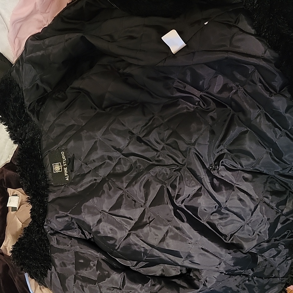 Jacket - Picture 7 of 7